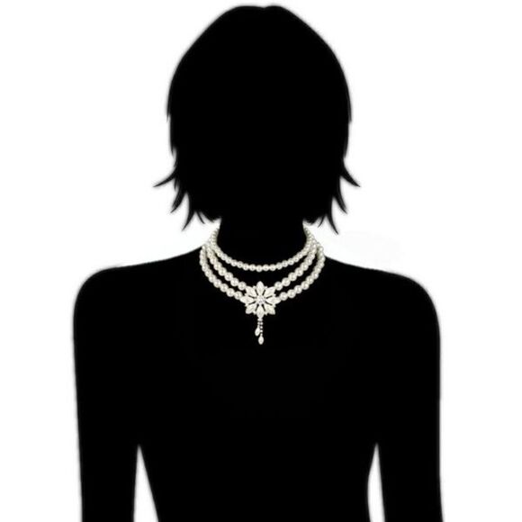 Multi-Layer Pearl Diamond Flower Necklace and Earring Set - Picture 2 of 5